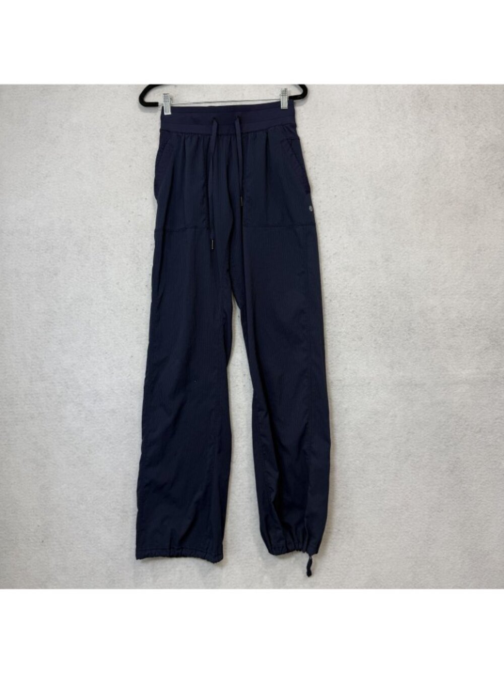 Lululemon Jogger Pants Womens M Blue Lightweight Tapered Pockets Yoga Athletic - Picture 8 of 10